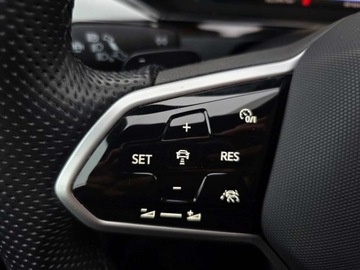 Volkswagen Arteon Fastback Facelifting 2.0 TDI 200KM 2022 Volkswagen Arteon 2.0TDI 200KM R-Line FV23 4Motion Head-up DCC skory Nappa, zdjęcie 10