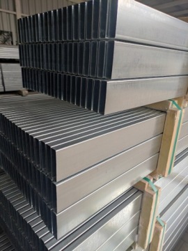 оцинкованные и порошковые заборы Ral 7016 120x200 см