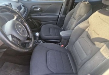 Jeep Renegade SUV 1.6 MultiJet 120KM 2016 Jeep Renegade Jeep Renegade 1.6 Diesel 120KM, zdjęcie 11