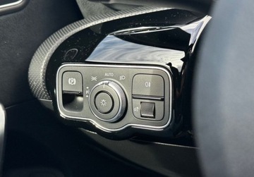 Mercedes Klasa A W177/V177 2022 Mercedes-Benz Klasa A OFERTA BLACK WEEK 1.4 Hybryda 218M AT AMG Line FV23, zdjęcie 11