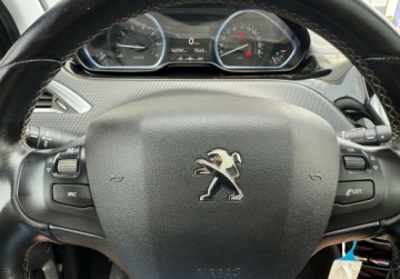 Peugeot 2008 I SUV Facelifting 1.2 PureTech 110KM 2019 Peugeot 2008 1.2 Benzyna 110KM, zdjęcie 28