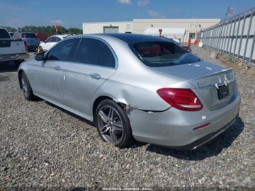 Mercedes Klasa E W213 2020 Mercedes-Benz Klasa E 350 4Matic 2020 2.0l 2.0 Benzyna 255KM, zdjęcie 3