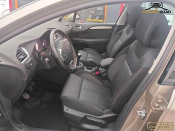 Citroen C4 II Hatchback 5d 1.6 16v VTi 120KM 2011 Citroen C4 1,6 16V 120KM klimatronik alu grz.fotele. oplacony 1.6 Benzyna, zdjęcie 9