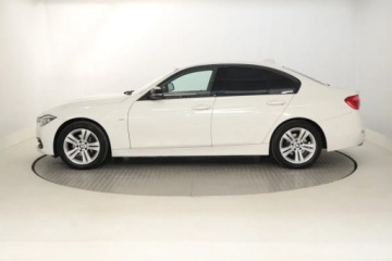 BMW Seria 3 F30-F31-F34 Limuzyna Facelifting 1.5 318i 136KM 2016 BMW 3 318 i, Salon Polska, Serwis ASO, Automat, zdjęcie 2