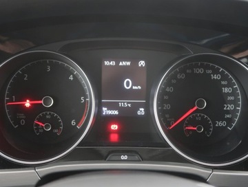 Volkswagen Touran III 2.0 TDI 150KM 2015 VW Touran 2.0 TDI, Skóra, Navi, Klima, zdjęcie 10