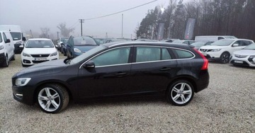 Volvo V60 I Kombi Facelifting 2.0 D4 DRIVE-E 190KM 2016 Volvo V60 2.0D 190 kM Klima Grzana Kanapa Skora Navi Bluetooth Xenon GWARA, zdjęcie 10