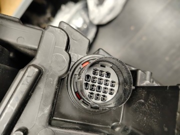 JAGUAR XK FACELIFT XENON LED SVĚTLO PRAVÁ LEVÝ