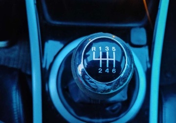 Mazda CX-7 2010 Mazda CX-7 2010r, 2.2 CDTI 4x4. Lekko uszkodzony lewy tyl. Jezdzi. 2.2, zdjęcie 15