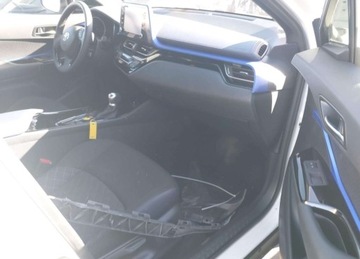 Toyota C-HR I 2021 Toyota C-HR XLE, od ubezpieczalni 2.0 Benzyna 144KM, zdjęcie 16