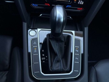 Volkswagen Arteon Shooting Brake R 2.0 TSI 320KM 2024 Volkswagen Arteon Shooting Brake 2.0 TSI 320KM R 4x4 DSG DCC Hak Panorama, zdjęcie 21