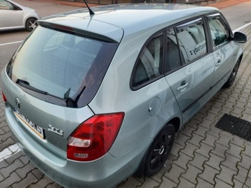 Skoda Fabia II Kombi Facelifting 1.2 TSI 85KM 2011 Skoda Fabia II po lifcie, serwis klimatyzacji !!, zdjęcie 2