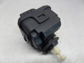 SILNICZEK REGULACJI LAMPY SKODA OCTAVIA I 96-03 1U0941295