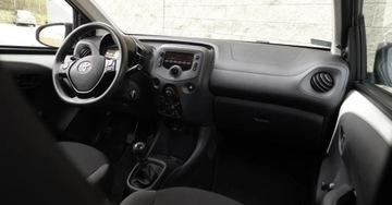 Toyota Aygo II Hatchback 3d Facelifting 1.0 VVT-i 72KM 2020 Toyota Aygo Salon Polska Cena Brutto I wlascic..., zdjęcie 23