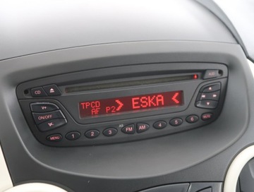 Ford Ka III 1.2 Duratec 69KM 2013 Ford Ka 1.2 i, Klima, zdjęcie 12