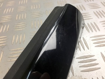 08062791 Накладка на крышку багажника правая задняя LEXUS CT