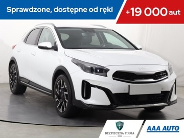 Kia XCeed PHEV 1.6 GDi Plug-in Hybrid 141KM 2022 Kia XCeed Plug-in-Hybrid, Salon Polska