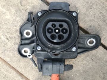 РАЗЪЕМ КАБЕЛЯ ЗАРЯДКИ BMW F48 8798896 8798897