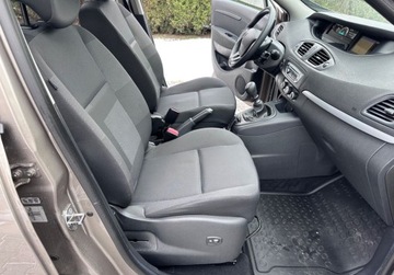 Renault Scenic III Van Facelifting 1.6 16v 110KM 2013 Renault Scenic 1,6 110KM Tom-Tom Edition Klima Bezwypadkowy SERWIS Dla wym, zdjęcie 25