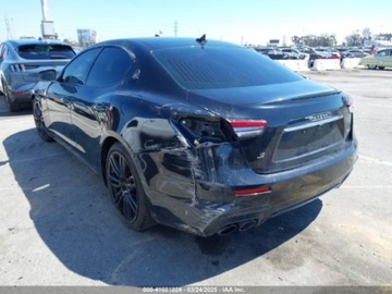Maserati Ghibli III Sedan Facelifting 3.0 V6 350KM 2021 Maserati Ghibli 2021 MASERATI GHIBLI S 3.0 Benzyna 350KM, zdjęcie 4