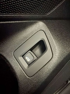 Volkswagen Arteon Fastback Facelifting 2.0 TSI 190KM 2022 Volkswagen Arteon R-Line 2.0 TSI 190KM DSG Salon PL Serwisowany FV23, zdjęcie 11