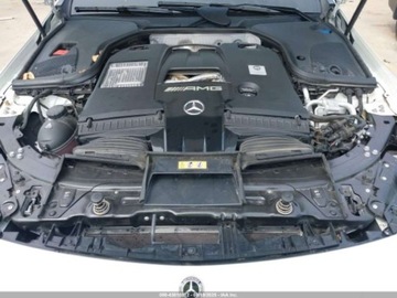 Mercedes AMG GT C192 2023 Mercedes-Benz AMG GT 63 4-Door Coupe 2023 4.0l 4.0 Benzyna 577KM, zdjęcie 9