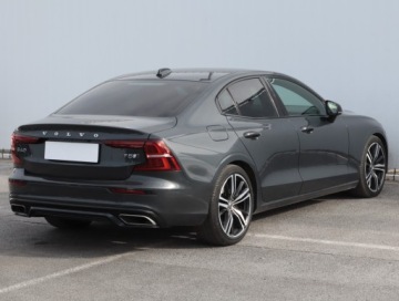 Volvo S60 III Sedan 2.0 T5 250KM 2020 Volvo S60 T5, Salon Polska, Serwis ASO, 4X4, zdjęcie 4