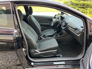 Ford Fiesta VIII Hatchback 3d 1.1  70KM 2018 Ford Fiesta 1.1 benzyna 70 KM zarejestrowany w PL zadbany mozliwa zami, zdjęcie 17