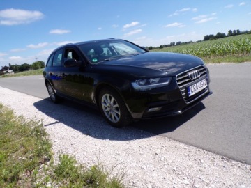 Audi A4 B8 Avant Facelifting 2.0 TDI 143KM 2012 AUDI A4 KOMBI 2.0 TDI 143 KM Z NIEMIEC ZAREJESTROWANA ZAMIANA, zdjęcie 2