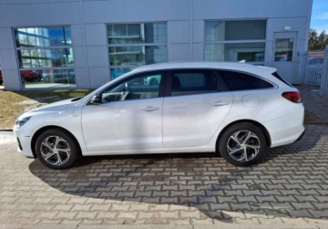 Hyundai i30 III Wagon Facelifting 1.5 T-GDI 48V 160KM 2024 Hyundai i30 1.5 T-GDI 160KM SMART Salon PL FV23 Gwarancja 1.5 Benzyna, zdjęcie 2