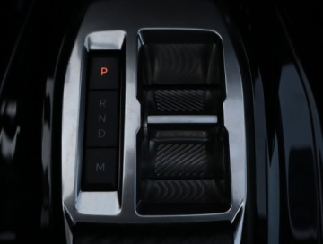 Peugeot 2008 II SUV 1.2 PureTech 130KM 2022 Peugeot 2008 1.2 PureTech, Salon Polska, zdjęcie 17