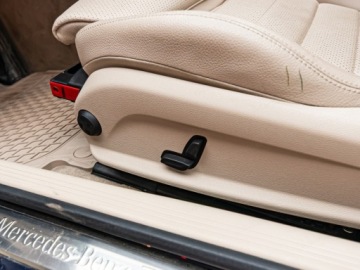 Mercedes Klasa C W205 Coupe Facelifting 2.0 300 258KM 2019 MERCEDES-BENZ C Klasa C 300 9G-TRONIC 2.0 258KM 2019, zdjęcie 8