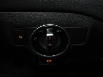 Mercedes CLA C117 Coupe 1.6 200 156KM 2014 Mercedes CLA 200 skóra navi klima full LED kamera, zdjęcie 30