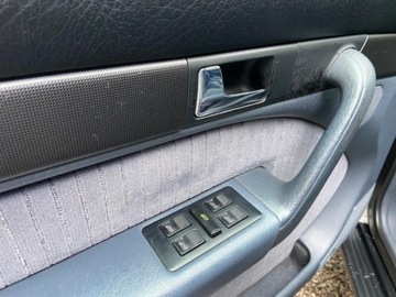 Audi A6 C4 Avant 2.6 V6 150KM 1995 Audi A6 Avant Audi A6C4 2.6 Avant Szawjcaria Idealny Stan Bez Korozji, zdjęcie 23