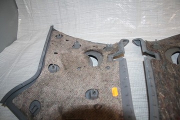 КРЫШКА СТОЙКИ ЛЕВАЯ AUDI A3 8L 8L3867287