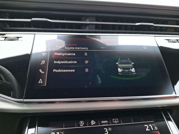 Audi Q8 SUV 3.0 45 TDI 231KM 2022 Audi Q8 S-Line Matrix Pneumatyka 3.0 Diesel 231KM, zdjęcie 28