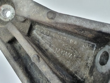 UCHYCENÍ DRŽÁK MOTORU JAGUAR XJ XF X350 S-TYPE 2.7