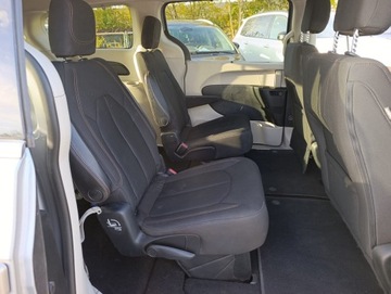 Chrysler Pacifica II 2018 chrysler pacifica Instalacja gazowa, Mały przebieg, 7 osób, Touring Plus, zdjęcie 7