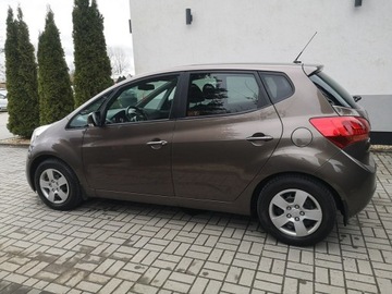 Kia Venga Mikrovan Facelifting 1.4 DOHC 90KM 2017 Kia Venga 1.4 16v 90KM Klimatr Navi Kamera Salon, zdjęcie 7