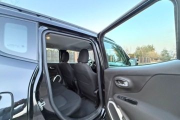 Jeep Renegade SUV 1.4 MultiAir 140KM 2016 Jeep Renegade Jeep Renegade 1.4 MultiAir Limited FWD SampS 1.4 Benzyna, zdjęcie 28