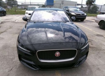 Jaguar XE 2020 Jaguar XE 2020, 2.0L, S, po gradobiciu, zdjęcie 1