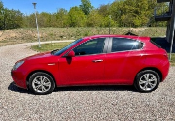 Alfa Romeo Giulietta Nuova II Hatchback 5d 2.0 JTD 16v 140KM 2012 Alfa Romeo Giulietta 2012 rok BEZWYPADKOWY Piekny Stan Klimatyzacja ZAD, zdjęcie 6