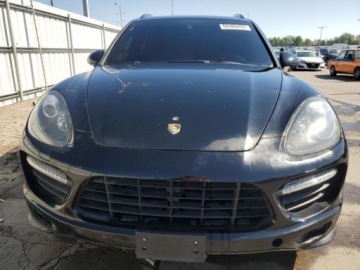 Porsche Cayenne II SUV 4.8 V8 420KM 2013 Porsche Cayenne 2013 Porsche Cayenne GTS 4.8 Benzyna 420KM, zdjęcie 5