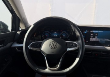 Volkswagen Golf VIII Hatchback 1.5 eTSI EVO mHEV 150KM 2024 Volkswagen Golf Variant 1.5 eTSI mHEV 150KM DSG Life Salon PL I-wszy wlasc, zdjęcie 15