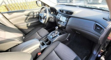 Nissan X-Trail III Terenowy Facelifting 1.3 DIG-T 158KM 2020 Nissan X-Trail Nissan X-trail III Nissan X-Trial 1.3 DIG-T N-CONNECTA 2WD, zdjęcie 10