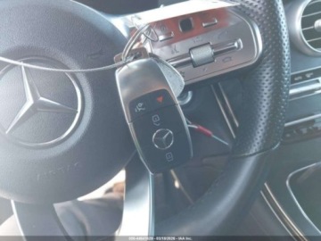 Mercedes GLC C254/X254 2022 Mercedes-Benz GLC 300 2022 2.0 Benzyna 255KM, zdjęcie 11