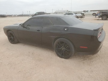 Dodge Challenger III 2018 Dodge Challenger SXT 2018 3.6l 3.6 Benzyna 305KM, zdjęcie 1