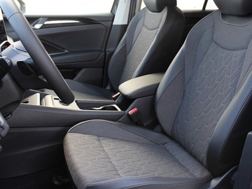 Volkswagen Tiguan III 2025 VOLKSWAGEN Tiguan Life Plus 1.5 eTSI DSG Suv 150KM 2025, zdjęcie 4