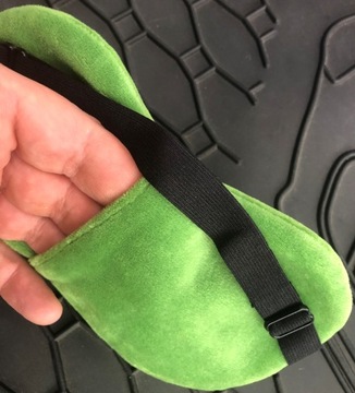 МАСКА ДЛЯ СПЯЩЕГО ПУЗЫРЯ РАССЛАБЛЯЮЩАЯ лягушка ОЛДМАН ЛЯГУШКА НА ПЛЮШЕ Резинка