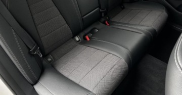 Mercedes Klasa E W213 Limuzyna 2.0 220d 194KM 2020 Mercedes-Benz Klasa E E220 4matic Od dealera Kamera cofania LED Martwe Pole, zdjęcie 21