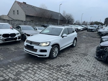Volkswagen Touareg II SUV 4.2 V8 TDI 340KM 2014 Volkswagen Touareg R-line DSG 4Motion Pneumatyka, zdjęcie 4